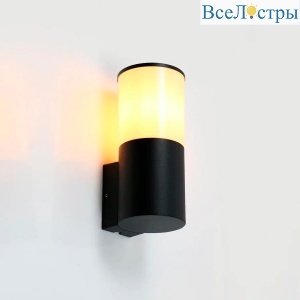 Уличный настенный светильник General GWL-E27-IP65 662459