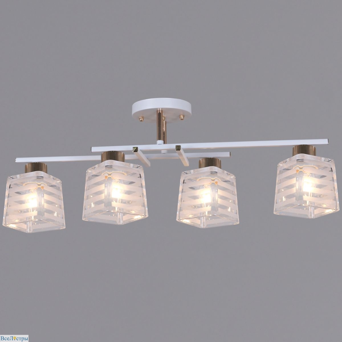 потолочная люстра reluce 09260-0.3-04 wh+fg