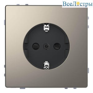 Розетка Schneider Electric Merten D-Life 16A с/з и шторками MTN2300-6050