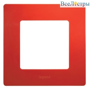 Рамка 1-постовая Legrand Etika красный 672531
