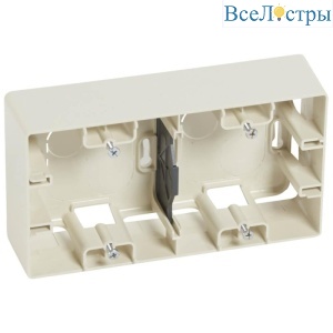 Коробка для накладного монтажа 2-постовая Legrand Etika слоновая кость 672540