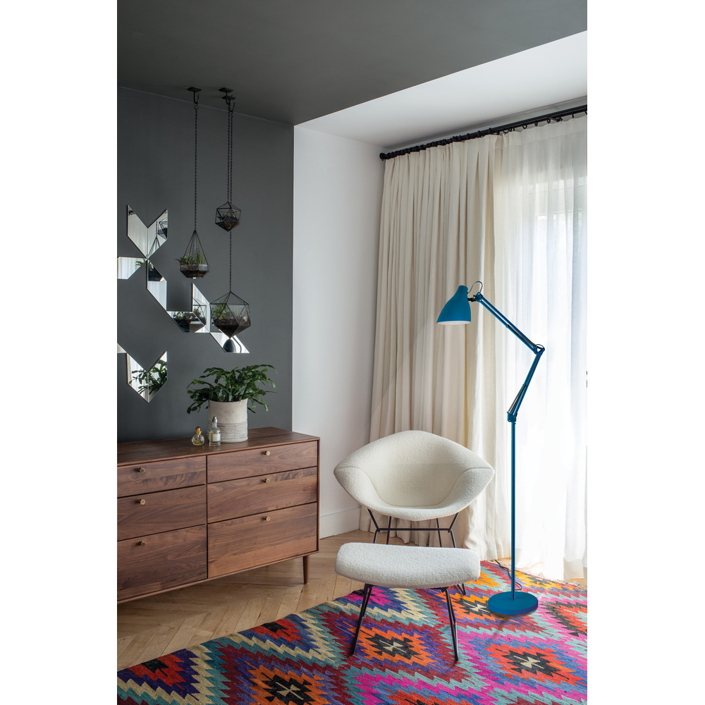 KD-332 Camelion