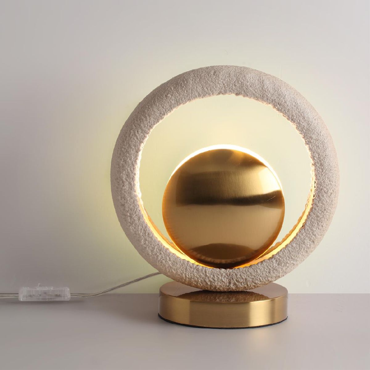 настольная лампа odeon light hightech saturn 5443/1t