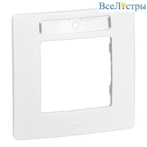 Рамка 1-постовая Legrand Etika с держателем для маркировки белая 672506