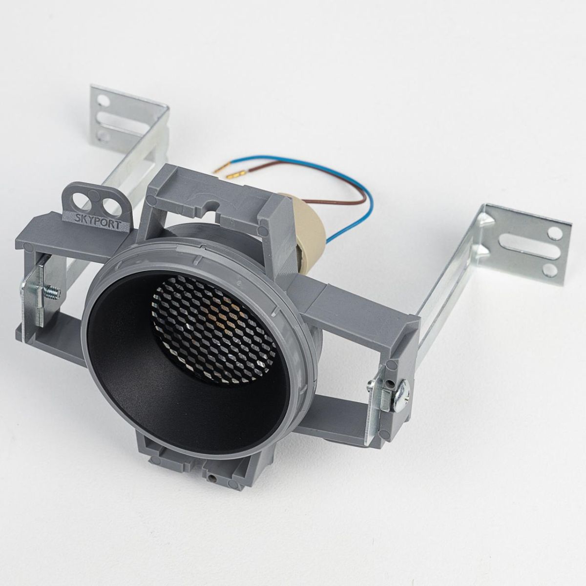 безрамочный светильник skytek skyport.10 mod clp10m1