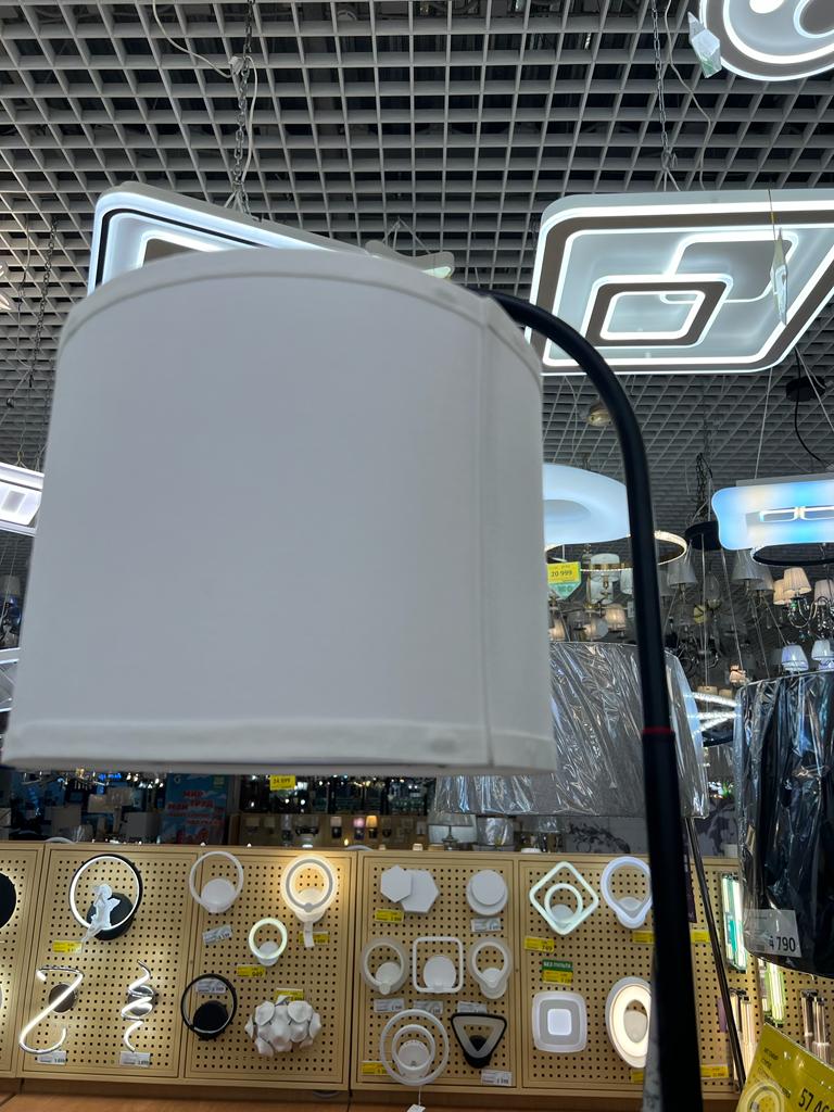 торшер arte lamp connor a4053pn-1bk