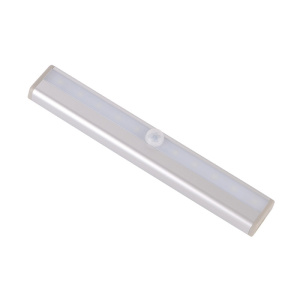 Мебельный светильник Uniel ULM-F48-2W/4500K/4AA SENSOR IP20 SILVER