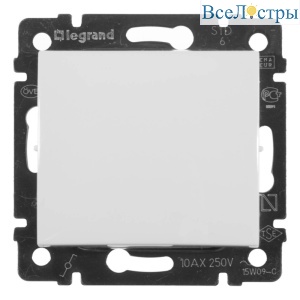 Переключатель одноклавишный проходной Legrand Valena 10A 250V белый 774406