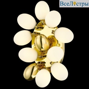 Настенный светильник Wertmark Olivia WE232.09.301