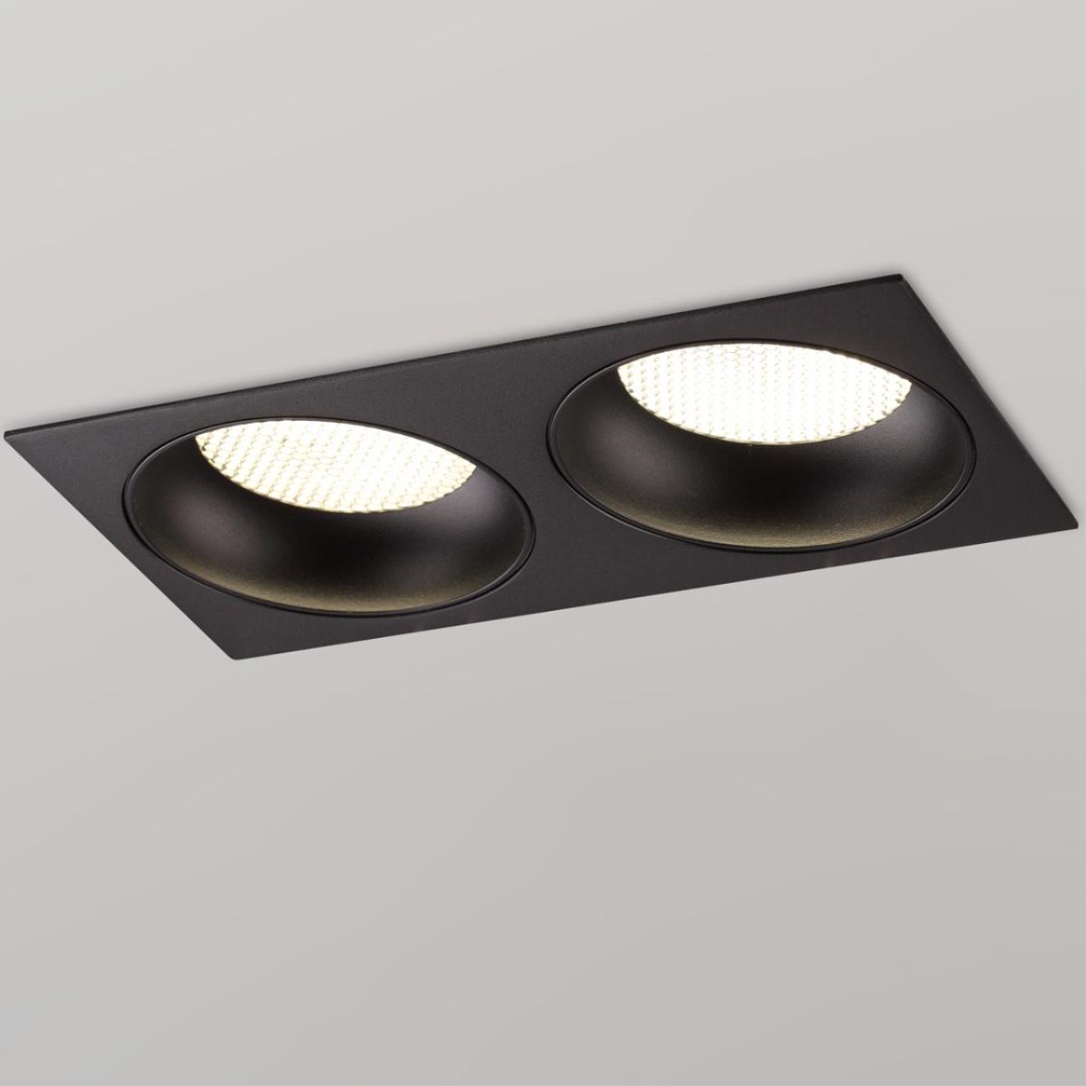 встраиваемый светильник novotech wir gemini 371008