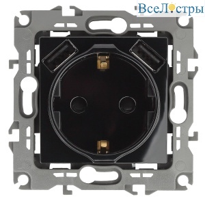 Розетка 2P+E со шторками и 2xUSB Эра 12-4109-06 Б0047845