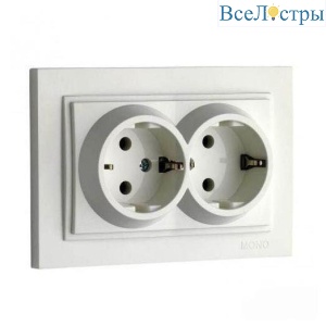 Розетка 2К+З двойная Mono Electric Despina 16A 250V винтовое подключение слоновая кость 102-010004-120