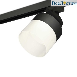 Комплект трекового светильника Ambrella light Track System XT (A2526, A2106, C8102, N8402) XT8102021