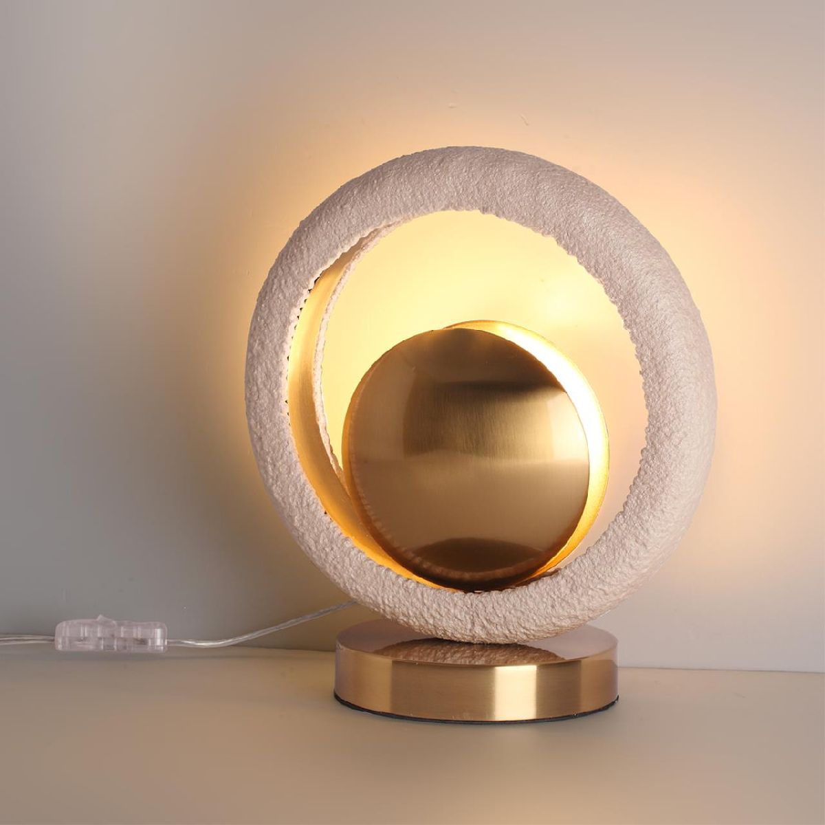 настольная лампа odeon light hightech saturn 5443/1t