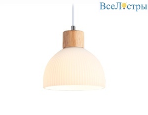 Подвесной светильник Ambrella Light Traditional TR83133