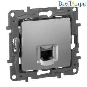 Розетка компьютерная RJ45 Legrand Etika 5 кат UTP алюминий 672441