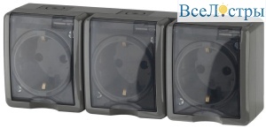 Розетка ЭРА Эксперт 3х2P+E IP54 со шторками 16A 250V 11-2406-03 Б0020723