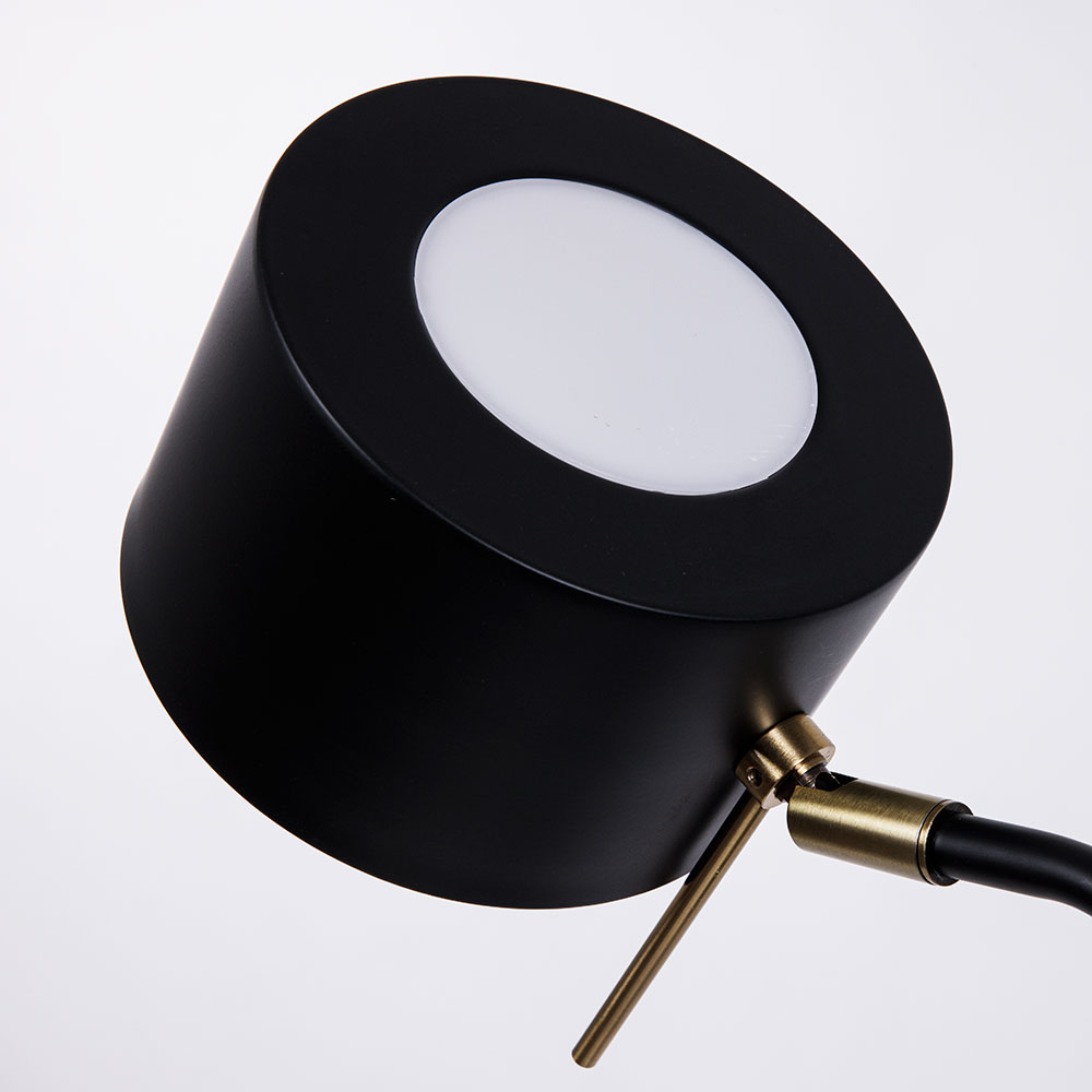 настольная лампа arte lamp sebastian a7051lt-1bk