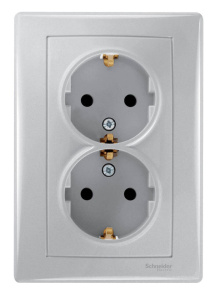 Розетка двойная Schneider Electric Sedna с/з без шторок 16A 250V SDN3000660