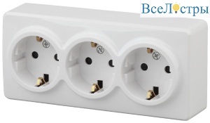 Розетка 2P+E Schuko со шторками Эра 11-2209-01 Б0020703