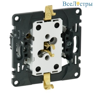 Розетка двойная Legrand Valena Мех In Matic 16A 250V с/з с защитными шторками безвинт. зажим 753031