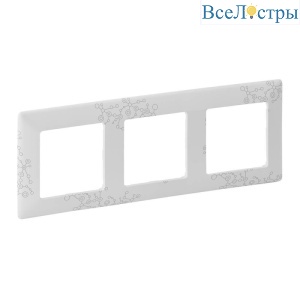 Рамка 3-постовая Legrand Valena Life Эл Грей белый 754123