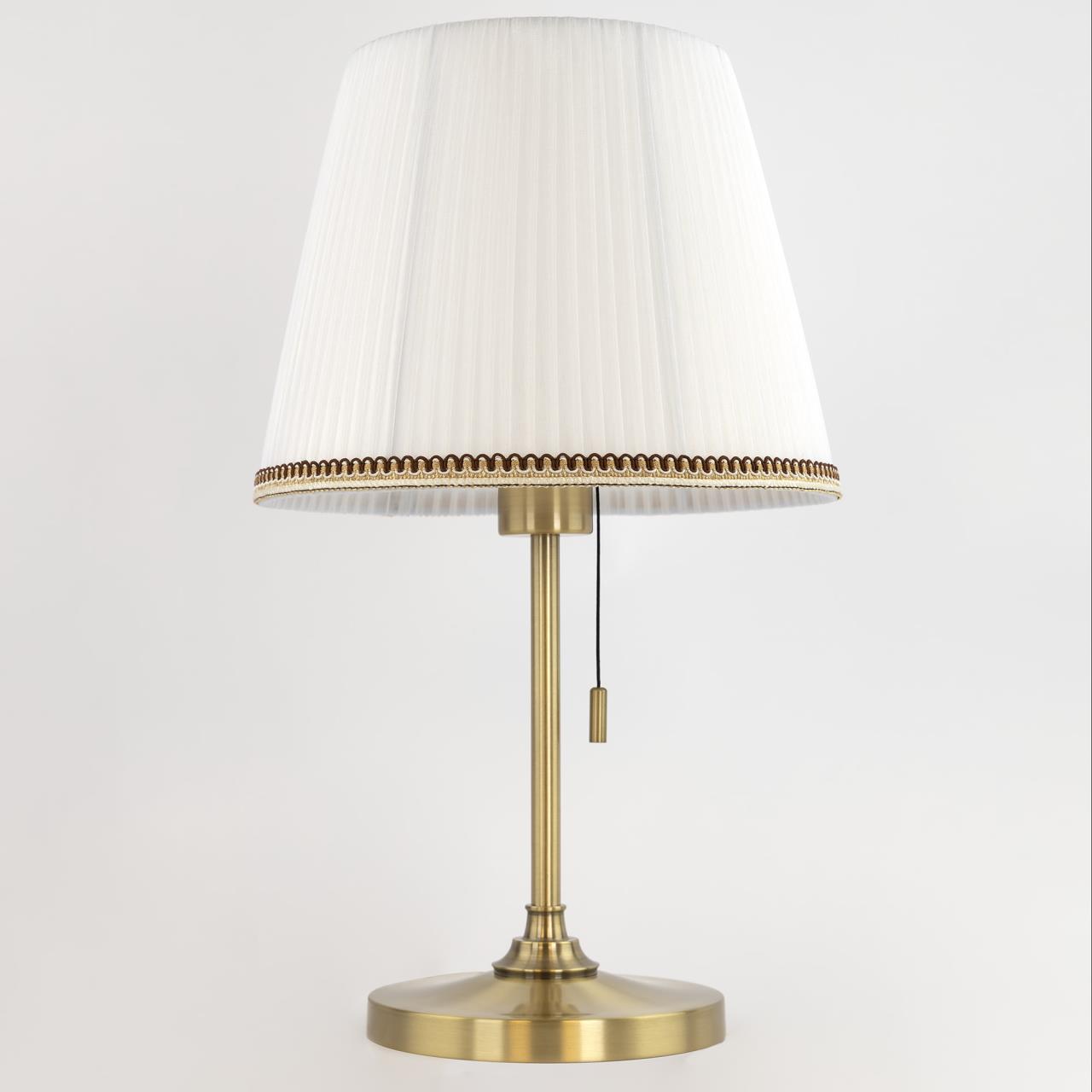 настольная лампа citilux линц cl402730