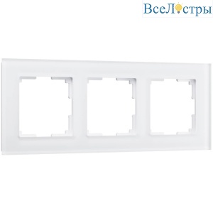 Рамка на 3 поста Werkel Favorit белый матовый W0031105 4690389159763