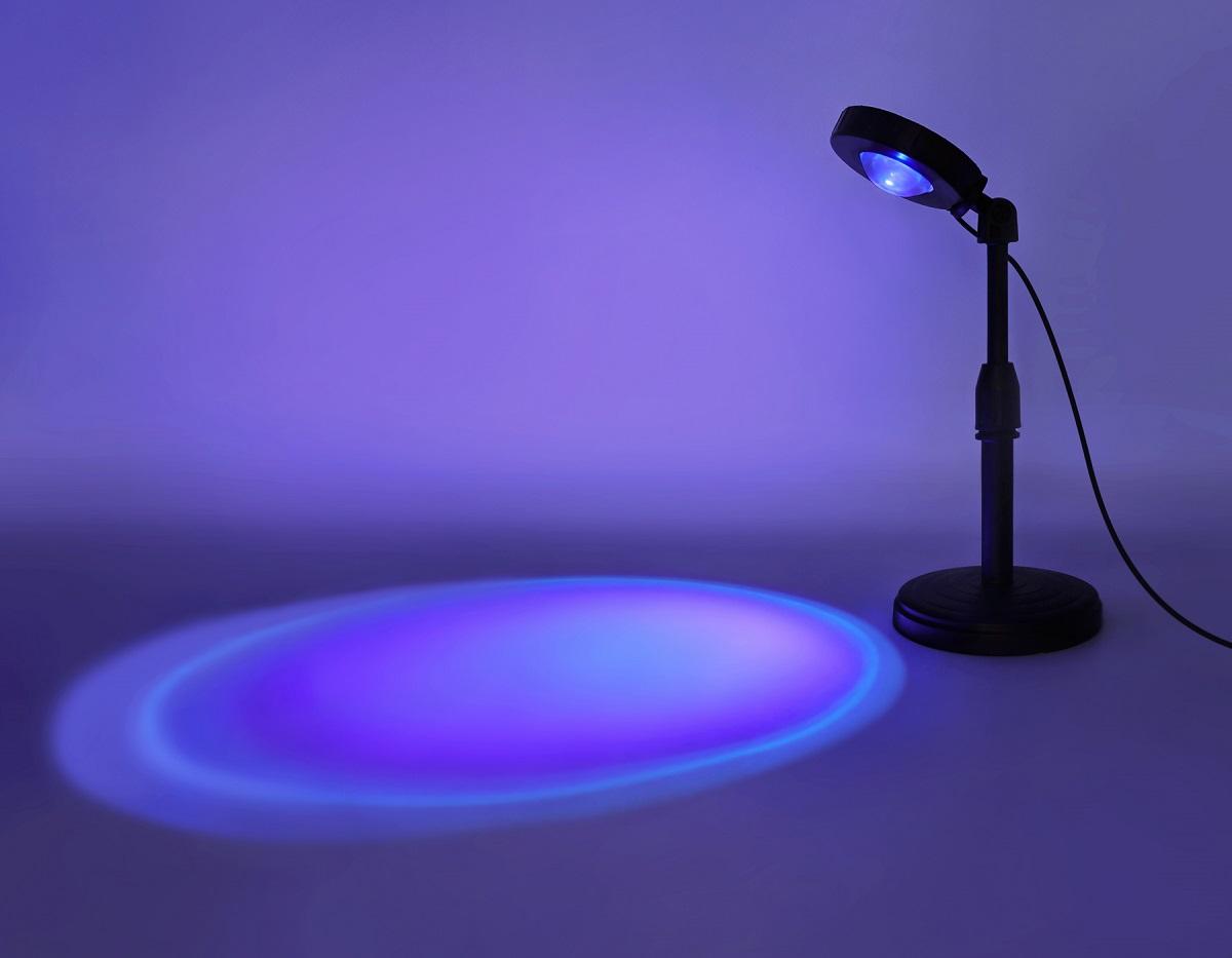 настольная светодиодная лампа ambrella light desk de8385