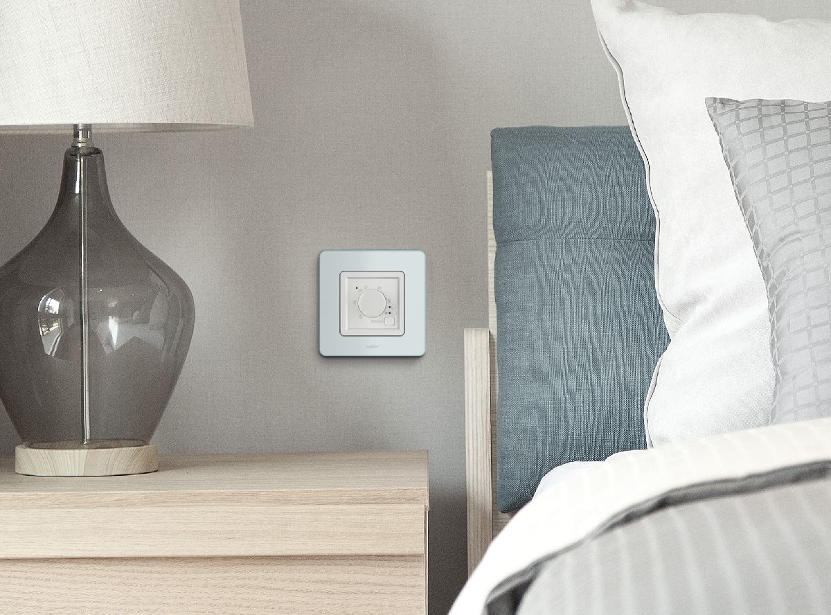 терморегулятор legrand inspiria 673810