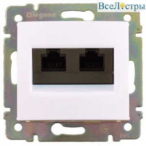 Розетка компьютерная двойная RJ45 Legrand Valena Classic 695626