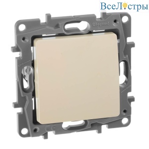 Выключатель кнопочный одноклавишный Legrand Etika 6A 250V слоновая кость 672314