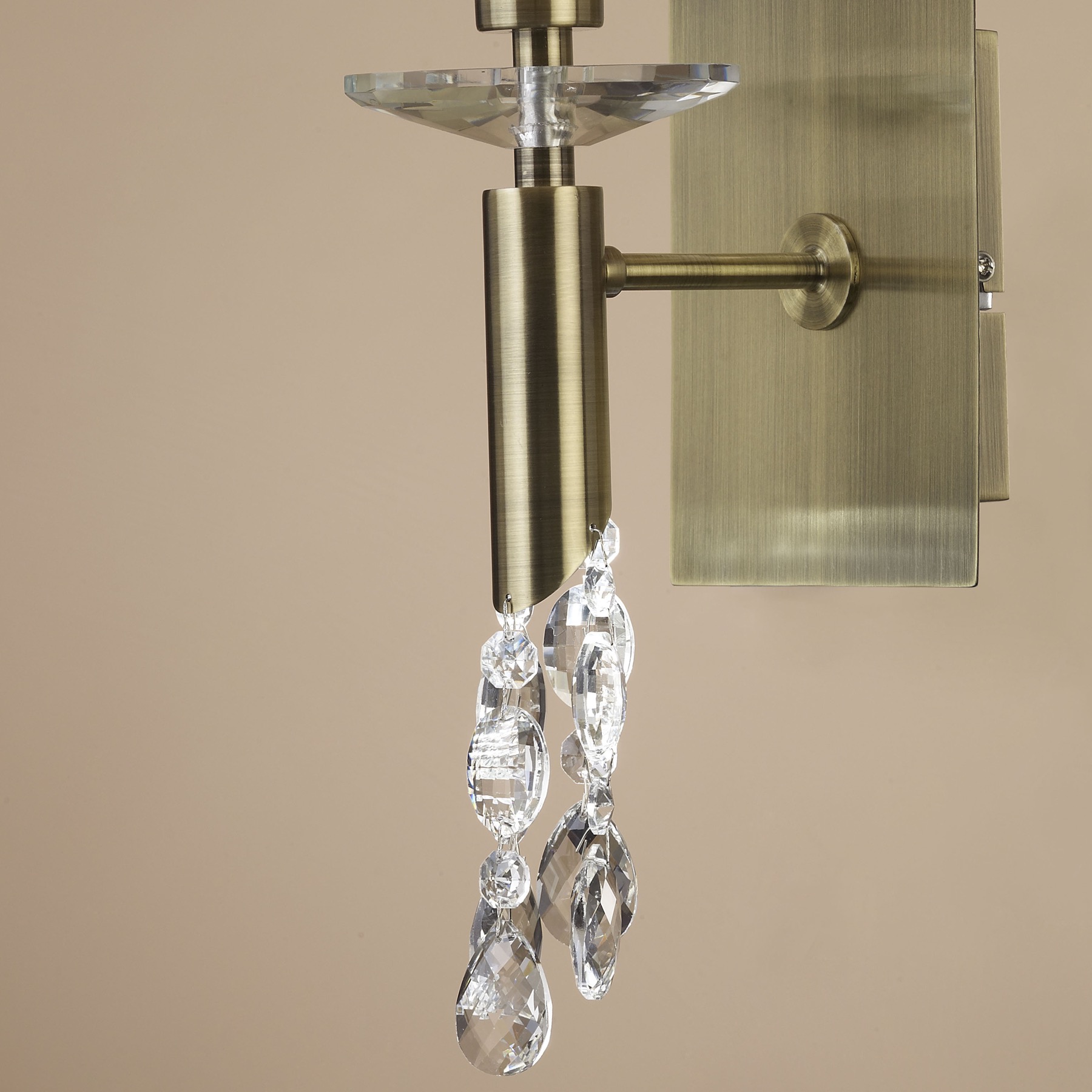 бра mantra tiffany bronze 3884