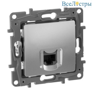Розетка компьютерная RJ45 Legrand Etika 6 кат UTP алюминий 672453