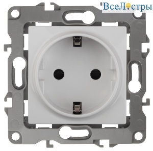 Розетка 2P+E Schuko со шторками Эра 12-2002-01 Б0036440