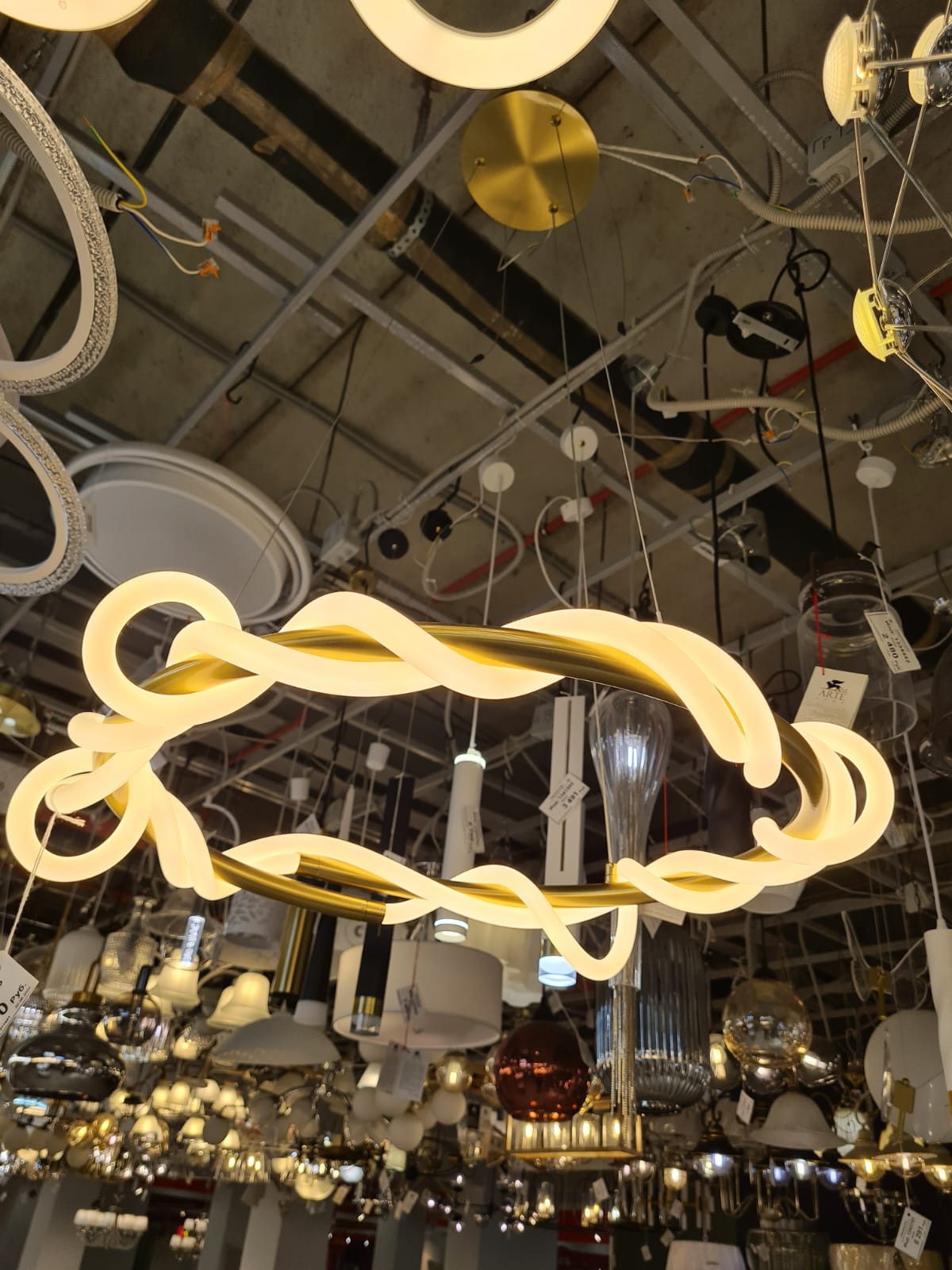 подвесной светодиодный светильник arte lamp klimt a2850lm-75pb