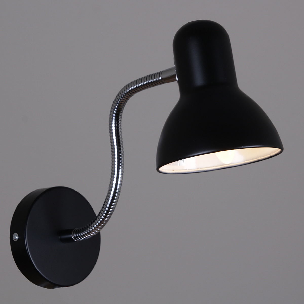 гибкое бра reluce 04001-0.2-01 bk
