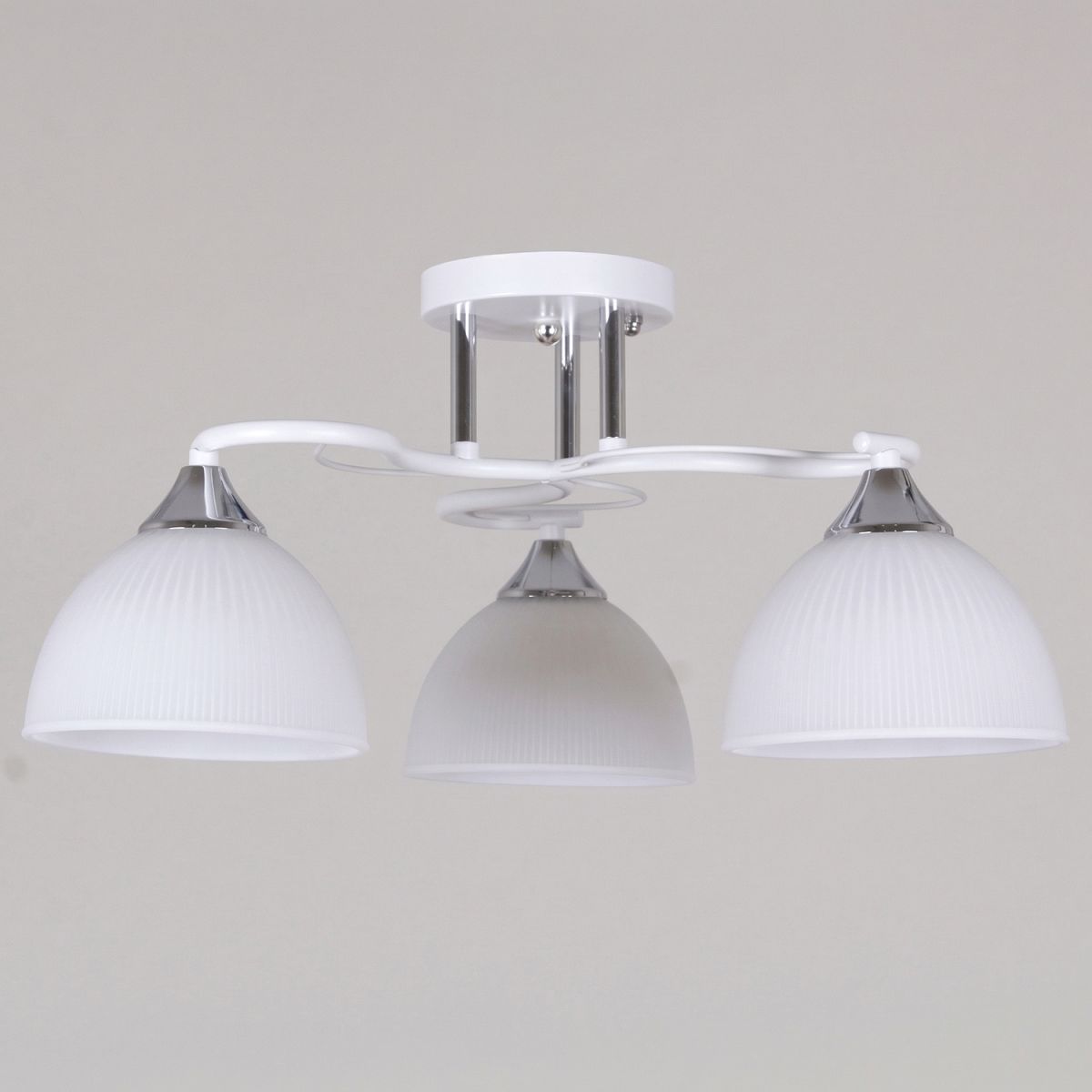 потолочный светильник reluce 85460-0.3-03 wh+cr