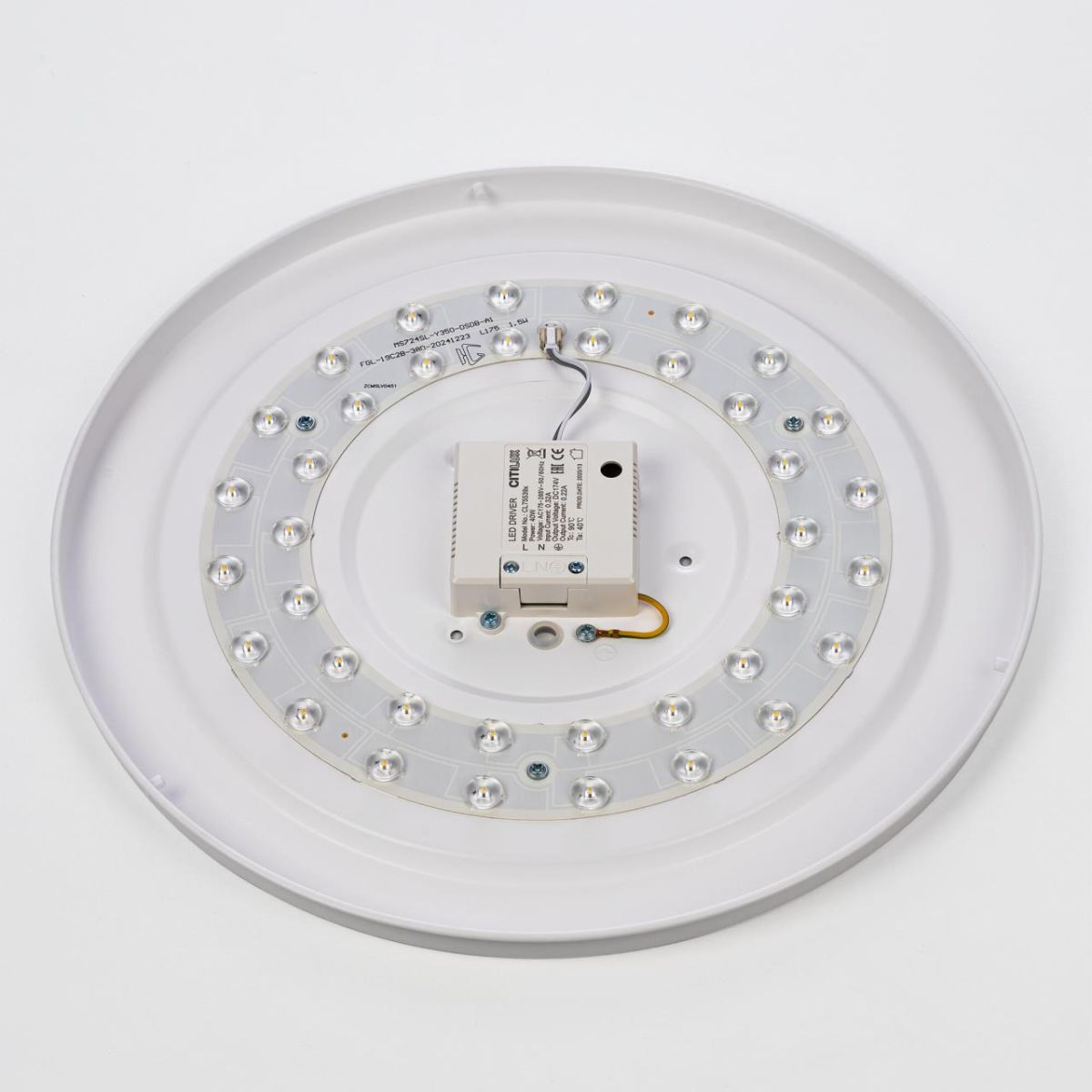 накладной светильник citilux bart cl755390