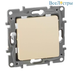 Выключатель одноклавишный Legrand Etika 10A 250V слоновая кость 672301