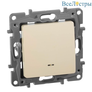 Переключатель одноклавишный Legrand Etika с подсветкой 10A 250V слоновая кость 672315