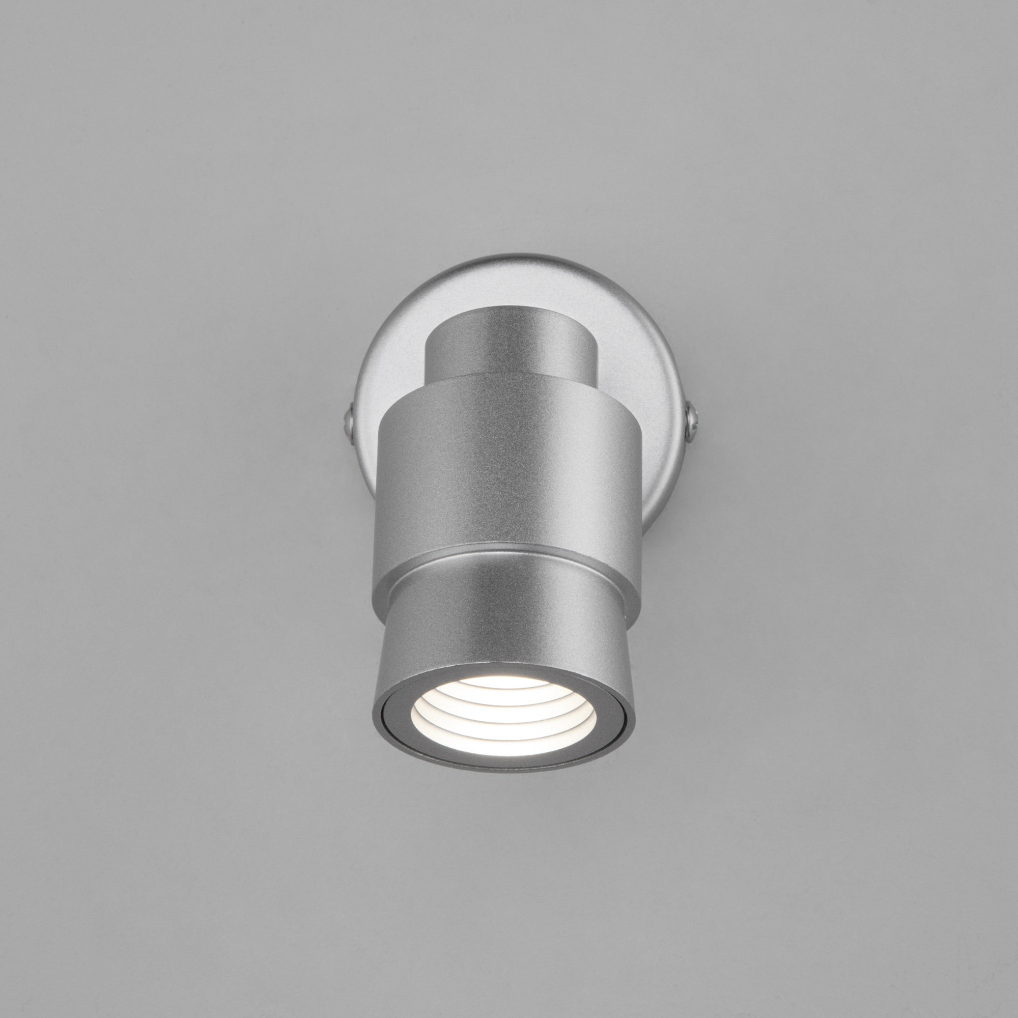 спот eurosvet plat 20125/1 led серебро