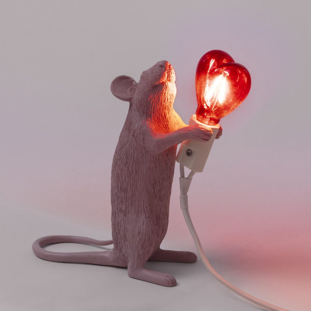 настольная лампа mouse lamp love edition usb seletti