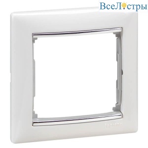 Рамка 1-постовая Legrand Valena белая/серебряный штрих 770491