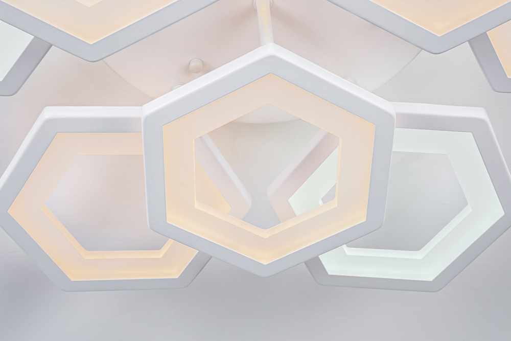 Hexagon Escada