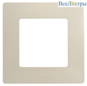 Рамка 1-постовая Legrand Etika слоновая кость 672511