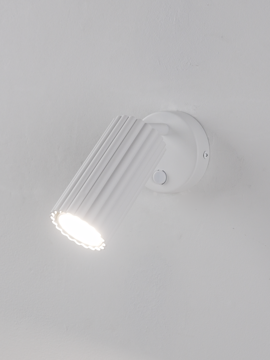 спот moderli cora v12144-1w