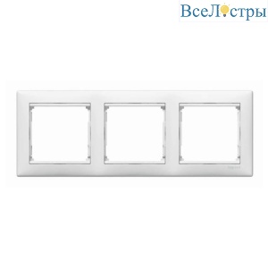 Рамка 3-постовая Legrand Valena белая 774453