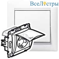 Розетка с/з со шторками с защитной крышкой Legrand Valena Classic 695641