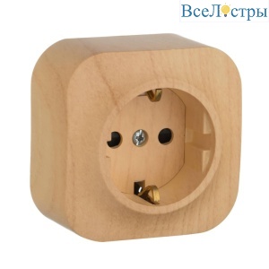 Розетка 2К+З Legrand Quteo 16A 250V с/з со шторками дерево 782280
